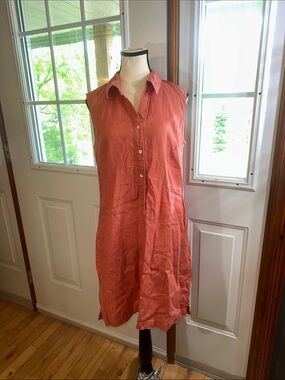 Malvin Sleeveless Button-Front Linen-Blend Shift Dress in Coral